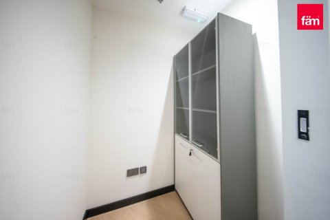Bureau à Dubai, 163.7 m², № 84883 - photo 11