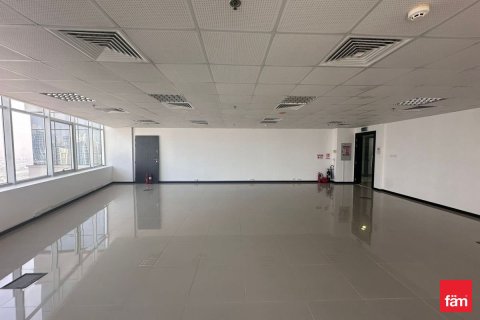 Bureau à Dubai, 102.7 m², № 84885 - photo 2