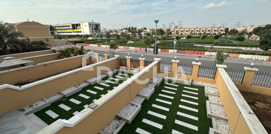 تاون هاوس في Jumeirah Village Triangle, دبي 2 غرف نوم, 152 م² رقم 105147