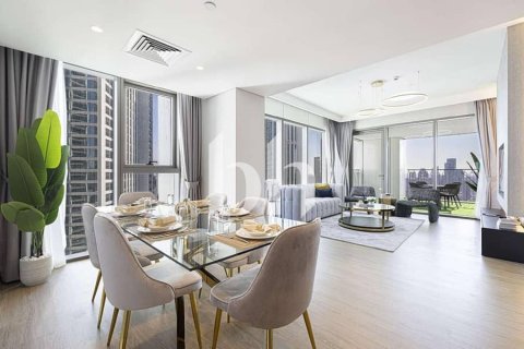 Снять в аренду квартиру в Дубае: 3 спальни, 158м², № 56375 - фото 1