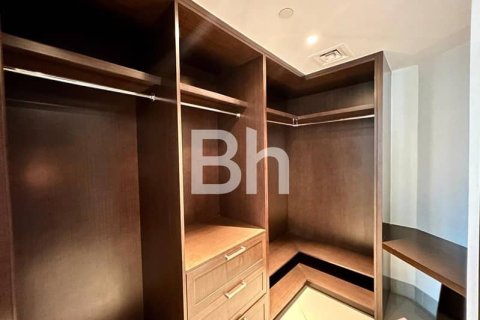 Apartment in Downtown Dubai (Downtown Burj Dubai), Dubai 2 bedrooms, 156 sq.m. № 56372 - photo 7