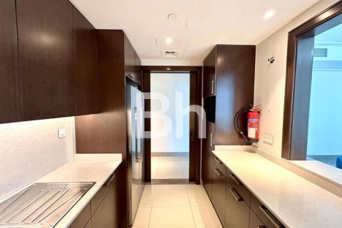 Apartment in Downtown Dubai (Downtown Burj Dubai), Dubai 2 bedrooms, 156 sq.m. № 56372 - photo 18