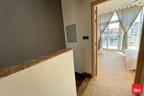 Townhouse in Dubai 2 bedrooms, 121.9 sq.m. № 52277 - photo 9