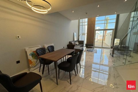 Townhouse in Dubai 2 bedrooms, 121.9 sq.m. № 52277 - photo 5