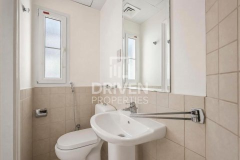 Villa à The Lakes, Dubai, 3 chambres, 436.74 m², № 129901 - photo 15