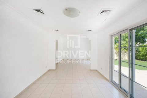 Villa à The Lakes, Dubai, 3 chambres, 436.74 m², № 129901