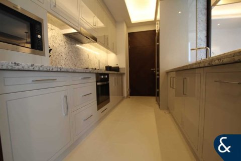 Apartment in Downtown Dubai (Downtown Burj Dubai), Dubai 2 bedrooms, 141 sq.m. № 91537 - photo 8