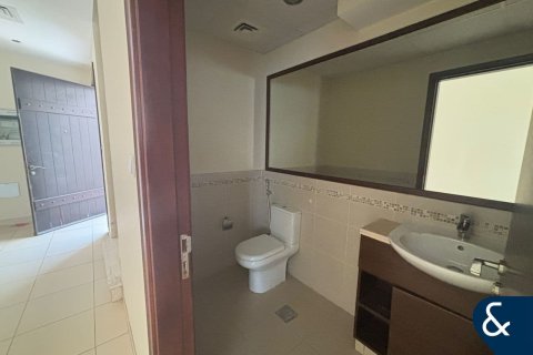 Villa in Mira, Reem, Dubai 3 bedrooms, 216 sq.m. № 91536 - photo 17