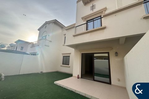 Villa in Mira, Reem, Dubai 3 bedrooms, 216 sq.m. № 91536 - photo 3