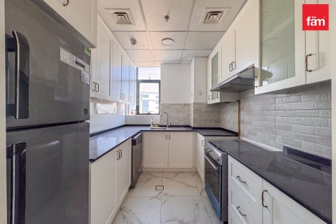 Купить квартиру в Дубае: 3 спальни, 155.3м², № 83606 - фото 4