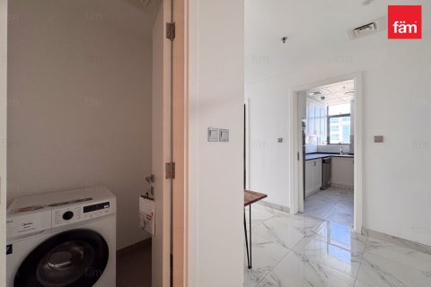 Купить квартиру в Дубае: 3 спальни, 155.3м², № 83606 - фото 21