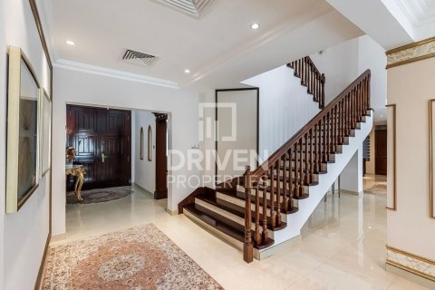 Villa in Jumeirah Islands, Dubai 4 bedrooms, 1026 sq.m. № 20777 - photo 26