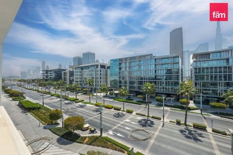 Appartement à City Walk, Dubai, 2 chambres, 185.9 m², № 133338 - photo 2