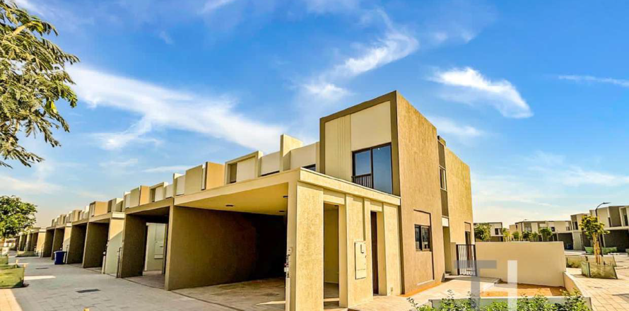 Maison de ville à Dubai, 4 chambres, 216 m², № 16361