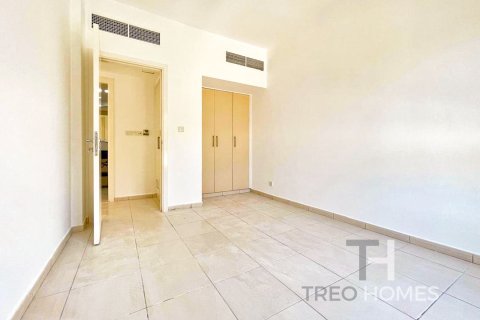 Villa in The Springs, Dubai 3 bedrooms, 228 sq.m. № 16360 - photo 12