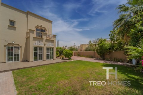 فيلا في The Springs, دبي 3 غرف نوم, 209 م² رقم 16358 - صورة 3