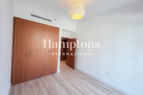 Снять в аренду квартиру в The Hills A, The Hills, Дубай: 2 спальни, 147.97032422м², № 113134 - фото 18