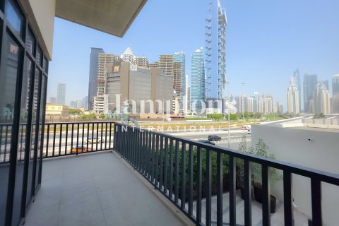 Снять в аренду квартиру в The Hills A, The Hills, Дубай: 2 спальни, 147.97032422м², № 113134 - фото 5