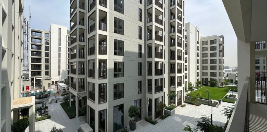 Appartement à Dubai, 3 chambres, 146.9 m², № 100192