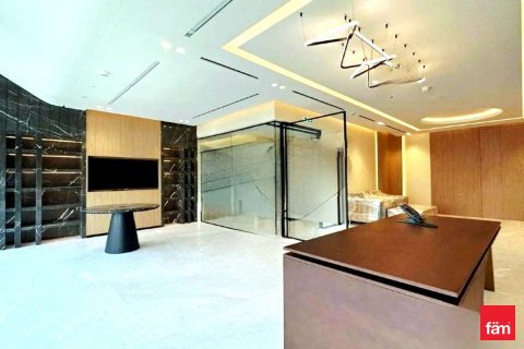 Office in Business Bay, Dubai 291.7 sq.m. № 97869 - photo 2