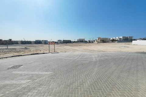 Land in Al Furjan, Dubai 875 sq.m. № 13349 - photo 1