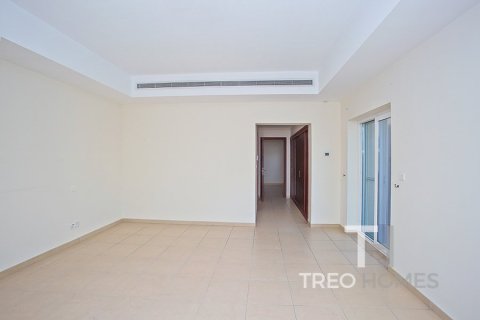 Villa en Arabian Ranches, Dubai, 5 dormitorios, 394 m², № 13357 - foto 27