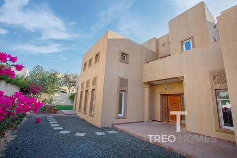 Villa en Arabian Ranches, Dubai, 5 dormitorios, 394 m², № 13357 - foto 8