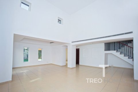 Villa en Arabian Ranches, Dubai, 5 dormitorios, 394 m², № 13357 - foto 10