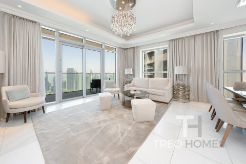 Apartment in Burj Khalifa, Dubai 3 bedrooms, 186 sq.m. № 13351 - photo 5