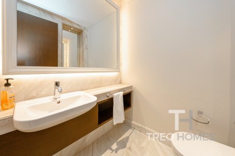 Apartment in Burj Khalifa, Dubai 3 bedrooms, 186 sq.m. № 13351 - photo 24