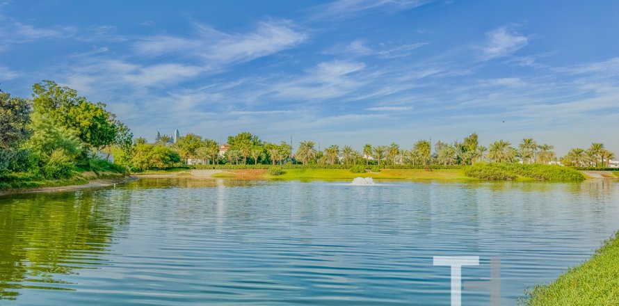 Land in Jumeirah Park, Dubai 736 sq.m. № 13350