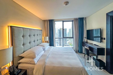 Купить квартиру в Бурдж-Халифе, Дубай: 2 спальни, 172м², № 13355 - фото 13