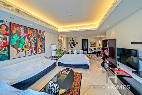 Купить квартиру в Бурдж-Халифе, Дубай: 2 спальни, 172м², № 13355 - фото 4