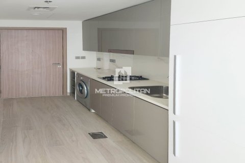 Apartment in Meydan, Dubai 33 sq.m. № 15728 - photo 3