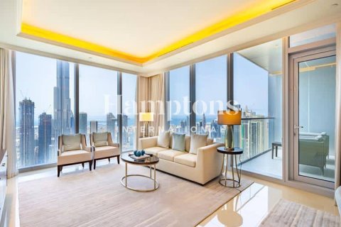 Снять в аренду квартиру в Даунтаун Дубай (Даунтаун Бурдж Дубай), Дубай: 2 спальни, 148.83060600м², № 63588 - фото 1