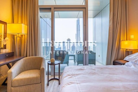 Снять в аренду квартиру в Даунтаун Дубай (Даунтаун Бурдж Дубай), Дубай: 2 спальни, 148.83060600м², № 63588 - фото 2