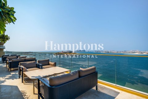 Apartment in Dubai Harbour, Dubai 2 bedrooms, 128.31019136 sq.m. № 63599 - photo 14