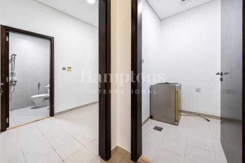 Снять в аренду виллу в DAMAC Hills (Akoya by DAMAC), Дубай: 5 спален, 640.00876700м², № 63587 - фото 13