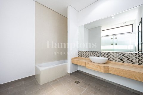 Снять в аренду виллу в DAMAC Hills (Akoya by DAMAC), Дубай: 5 спален, 640.00876700м², № 63587 - фото 9