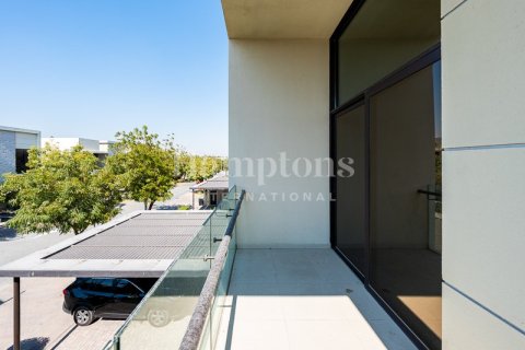 Снять в аренду виллу в DAMAC Hills (Akoya by DAMAC), Дубай: 5 спален, 640.00876700м², № 63587 - фото 6