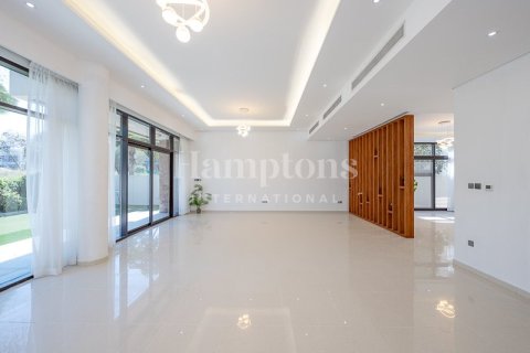 Снять в аренду виллу в DAMAC Hills (Akoya by DAMAC), Дубай: 5 спален, 640.00876700м², № 63587 - фото 22