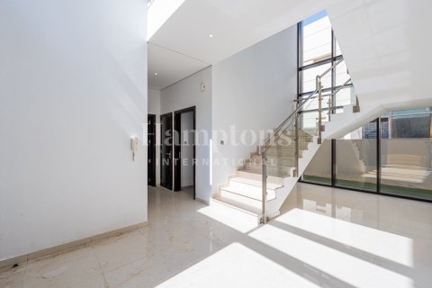 Снять в аренду виллу в DAMAC Hills (Akoya by DAMAC), Дубай: 5 спален, 640.00876700м², № 63587 - фото 24