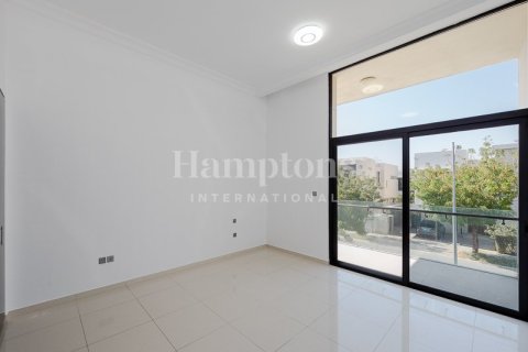 Снять в аренду виллу в DAMAC Hills (Akoya by DAMAC), Дубай: 5 спален, 640.00876700м², № 63587 - фото 29