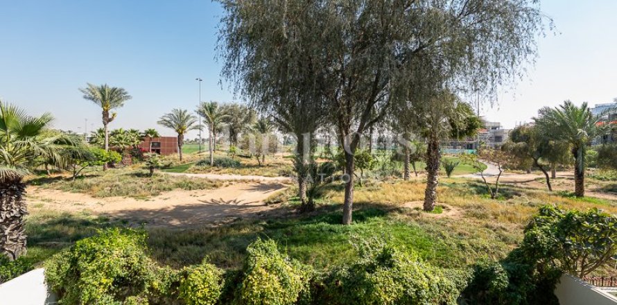 Вилла в DAMAC Hills (Akoya by DAMAC), Дубай, 5 спален, 640.009м², № 63587