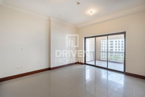 Apartment in Golden Mile, Palm Jumeirah, Dubai 3 bedrooms, 225 sq.m. № 20546 - photo 11
