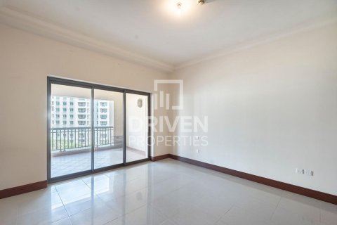 Apartment in Golden Mile, Palm Jumeirah, Dubai 3 bedrooms, 225 sq.m. № 20546 - photo 8