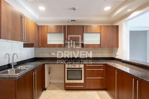 Apartment in Golden Mile, Palm Jumeirah, Dubai 3 bedrooms, 225 sq.m. № 20546 - photo 10