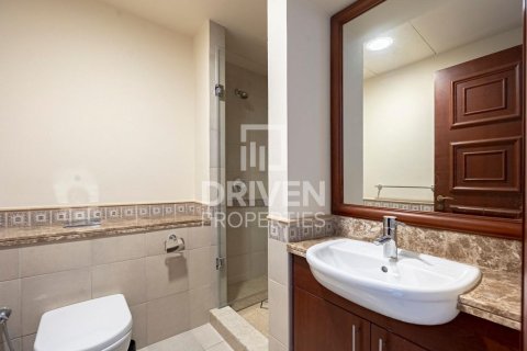 Apartment in Golden Mile, Palm Jumeirah, Dubai 3 bedrooms, 225 sq.m. № 20546 - photo 14