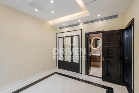 Villa en Dubai Marina, Dubai, 3 dormitorios, 464 m², № 20542 - foto 7