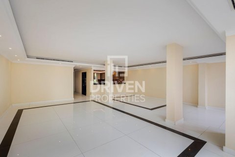 Villa en Dubai Marina, Dubai, 3 dormitorios, 464 m², № 20542 - foto 1